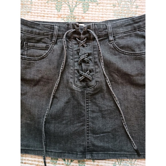Garage Black Denim Lace Front Mini Skirt Sz. M Festival Wear City Punk Going Out - Picture 4 of 9